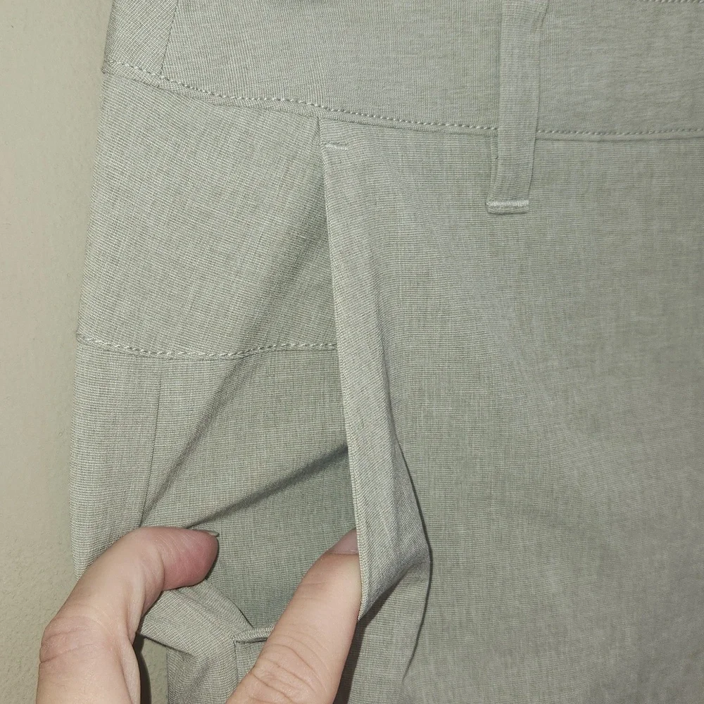 Nwt- Vuori Aim Pant Khaki Pants Size 30